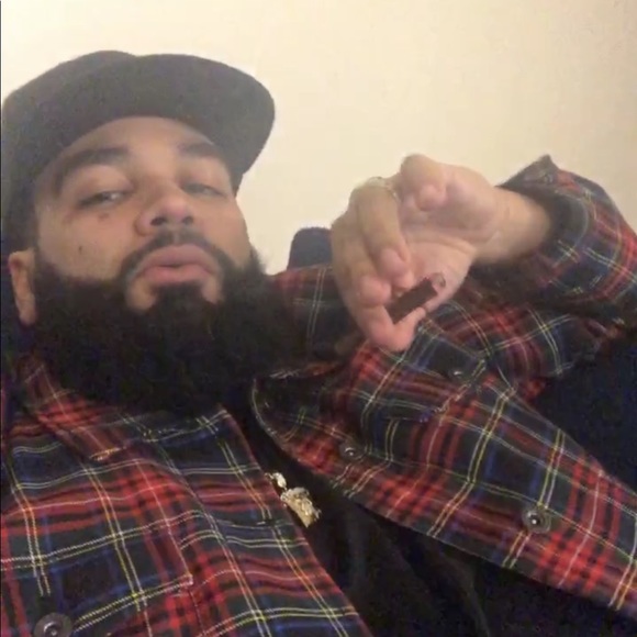 Meet your Posher, Damian - Picture 7 of 7